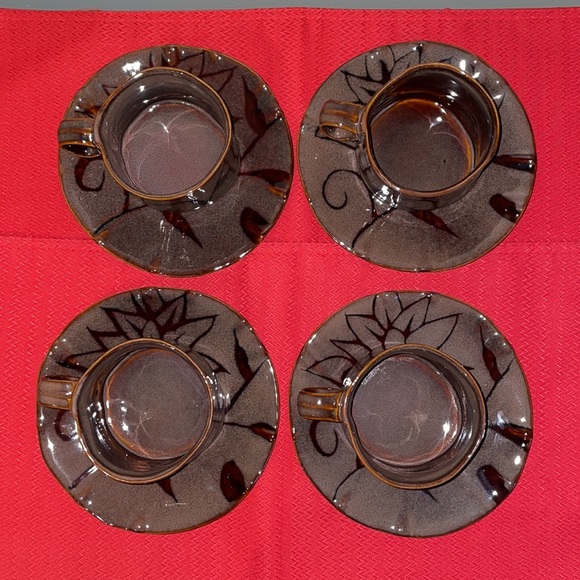 Indaba cup & saucer set (4 settings) - Picture 4 of 9